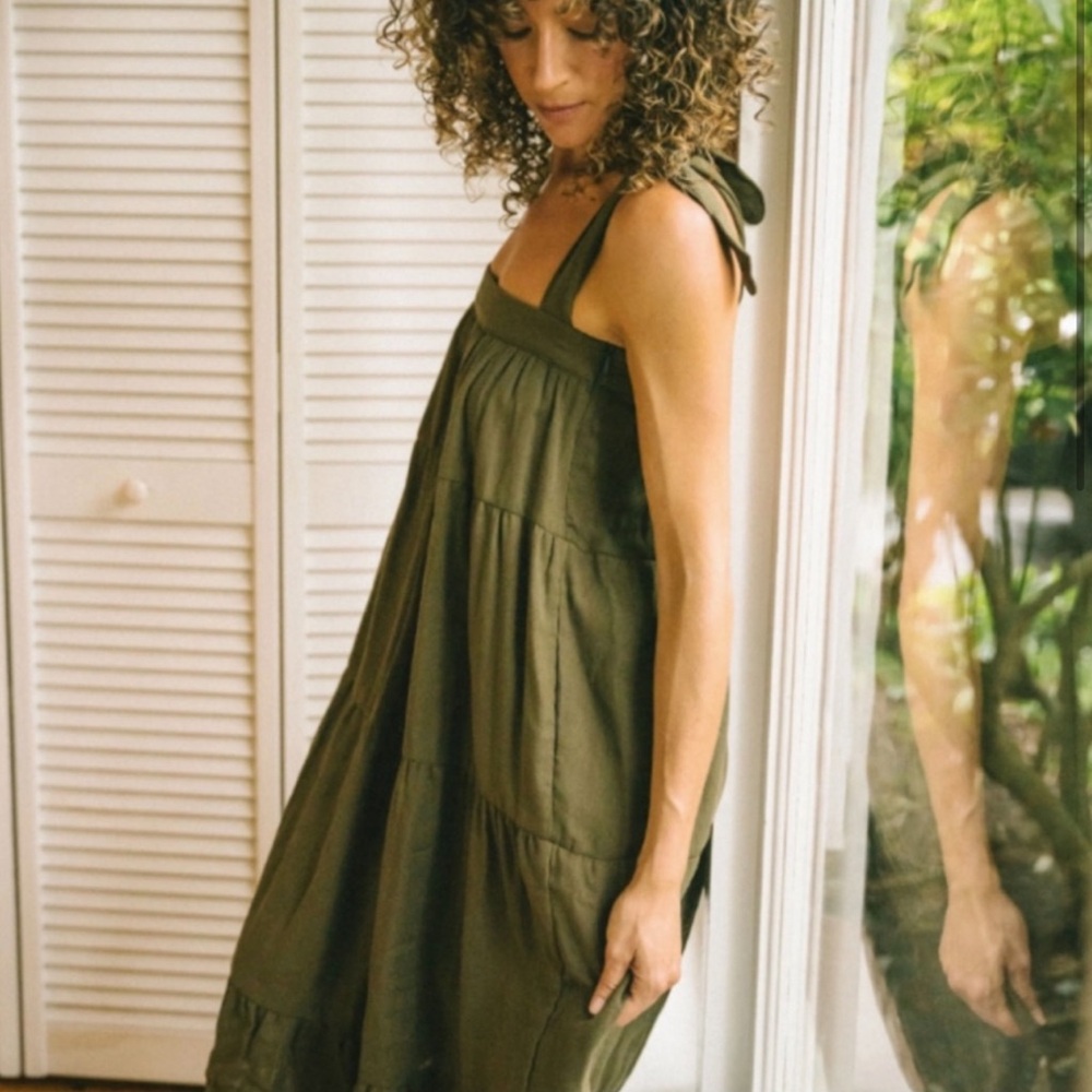 Jackson Rowe Breezy Seaweed Midi Dress - Picture 6 of 8